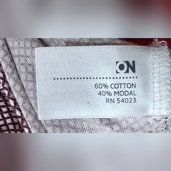 Old Navy, Size XS, Red Gingham Sleeveless Top - Picture 13 of 15